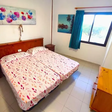 Apartment At 50 Meters From The Puerto de Santiago (Tenerife)